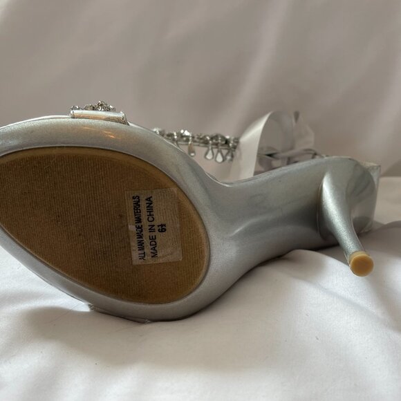 Rhinestone Ankle Strap Heels/Size 6 1/2 - Picture 3 of 5